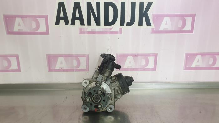 Pompe carburant mécanique d'un Audi A3 Sportback (8PA) 2.0 TDI 16V 2010