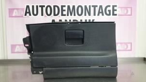 Usagé Boîte à gants Ford S-Max (GBW) 2.0 TDCi 16V 140 Prix € 39,99 Règlement à la marge proposé par Autodemontage Aandijk