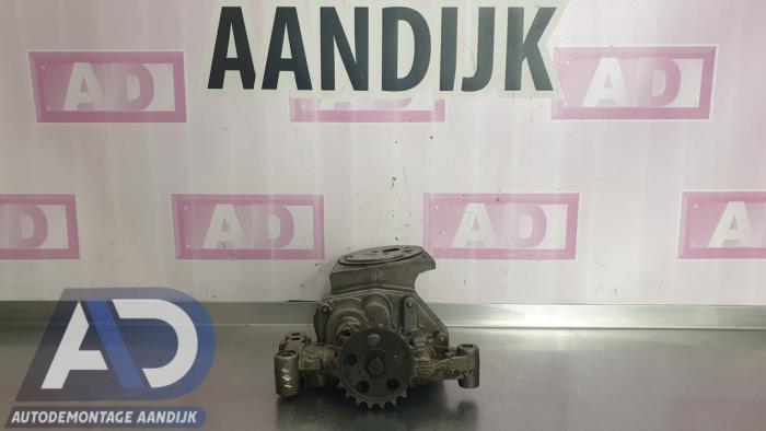 Gebrauchte Ölpumpe Peugeot 207/207+ (WA/WC/WM) 1.4 16V Preis € 99,99 Margenregelung angeboten von Autodemontage Aandijk