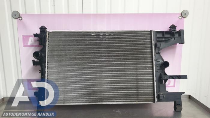 Used Radiator Opel Astra J (PC6/PD6/PE6/PF6) 1.6 16V Ecotec Price € 74,99 Margin scheme offered by Autodemontage Aandijk
