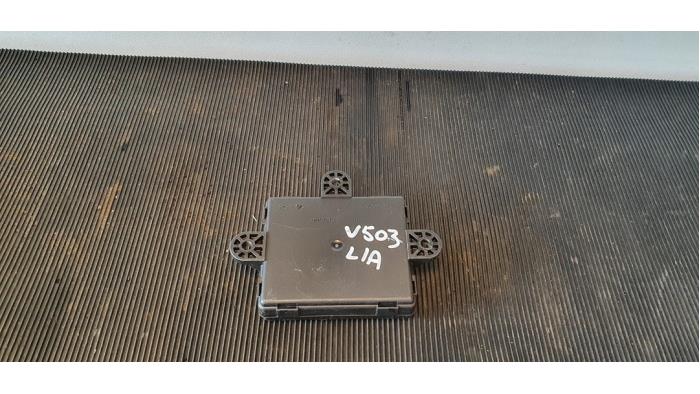 Central door locking module from a Ford Focus 3 Wagon 1.6 TDCi 115 2012