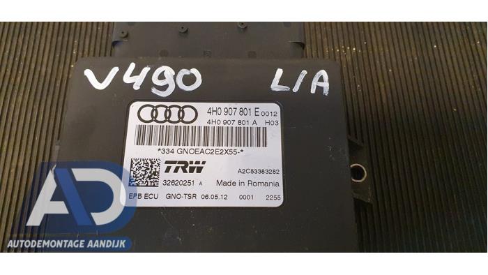 Używane Modul hamulca postojowego Audi A8 (D4) 4.2 TDI V8 32V Quattro Cena € 89,99 Procedura marży oferowane przez Autodemontage Aandijk