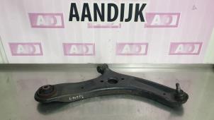 Used Front wishbone, right Hyundai i20 1.2i 16V Price € 29,99 Margin scheme offered by Autodemontage Aandijk