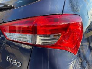 Usagé Feu arrière droit Hyundai iX20 (JC) 1.6i 16V Prix € 69,99 Règlement à la marge proposé par Autodemontage Aandijk