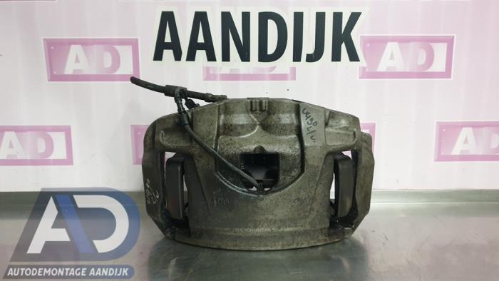 Used Front brake calliper, left Audi A8 (D4) 4.2 TDI V8 32V Quattro Price € 124,99 Margin scheme offered by Autodemontage Aandijk