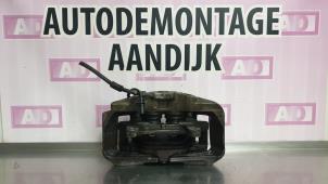 Usagé Etrier de frein avant droit Audi A8 (D4) 4.2 TDI V8 32V Quattro Prix € 124,99 Règlement à la marge proposé par Autodemontage Aandijk