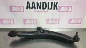Used Front wishbone, right Hyundai iX20 (JC) 1.6i 16V Price € 49,99 Margin scheme offered by Autodemontage Aandijk