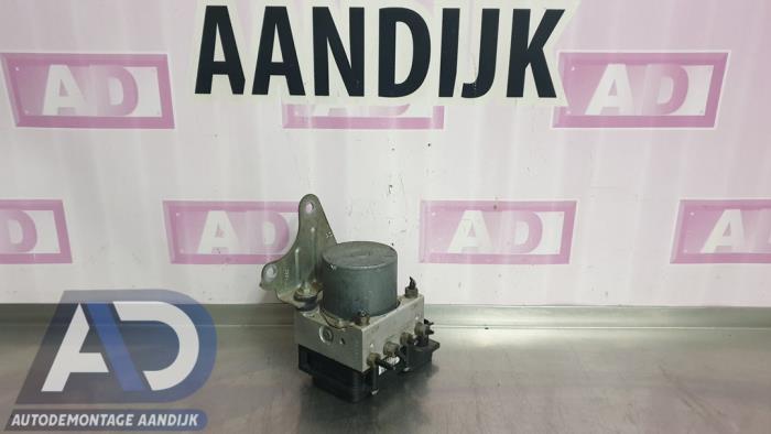 Używane Pompa ABS Fiat Panda (169) 1.2 Fire Cena € 34,99 Procedura marży oferowane przez Autodemontage Aandijk
