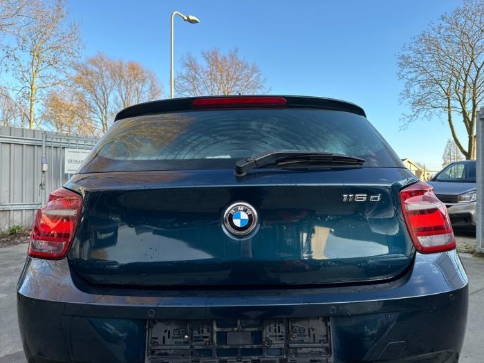 Portón trasero de un BMW 1 serie (F20) 116d 2.0 16V 2014