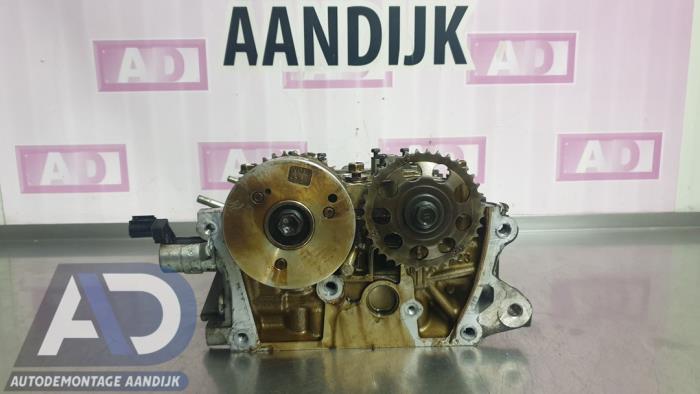 Begagnade Topplock Toyota Yaris II (P9) 1.0 12V VVT-i Pris € 174,99 Marginaltabell erbjuds av Autodemontage Aandijk
