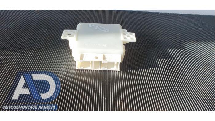 Begagnade PDC-modul Mercedes C Estate (S204) 3.0 C-320 CDI V6 24V 4-Matic Pris € 44,99 Marginaltabell erbjuds av Autodemontage Aandijk