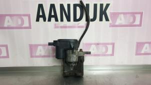 Used Rear brake calliper, right Hyundai i40 CW (VFC) 1.7 CRDi 16V Price € 119,99 Margin scheme offered by Autodemontage Aandijk