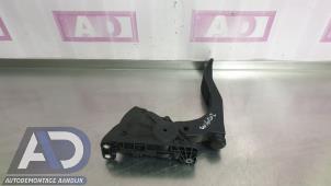 Gaspedalposition Sensor van een Audi A6 Avant Quattro (C6) 3.0 TDI V6 24V 2007