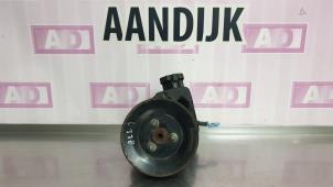 Used Power steering pump Mercedes Vito (639.6) 2.2 111 CDI 16V Price € 74,99 Margin scheme offered by Autodemontage Aandijk