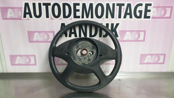 Steering wheel from a Mercedes-Benz B (W245,242) 2.0 B-180 CDI 16V 2008