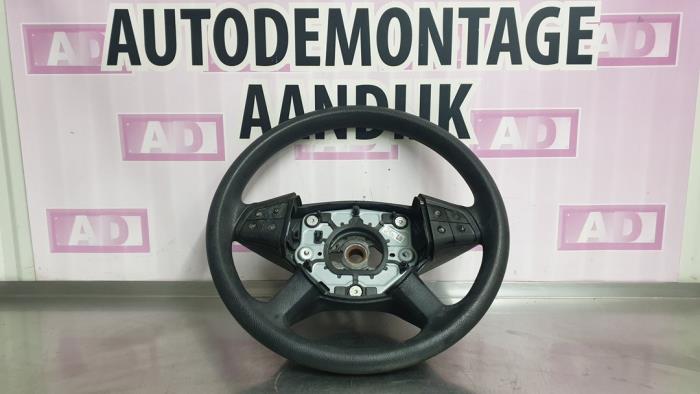 Steering wheel from a Mercedes-Benz B (W245,242) 2.0 B-180 CDI 16V 2008