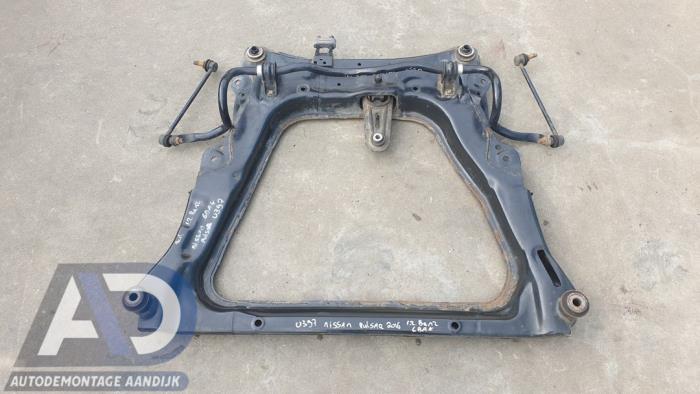 Used Subframe Nissan Pulsar (C13) 1.2 DIG-T 16V Price € 224,99 Margin scheme offered by Autodemontage Aandijk