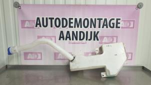 Used Front windscreen washer reservoir Ford Transit Custom 2.2 TDCi 16V Price € 34,99 Margin scheme offered by Autodemontage Aandijk