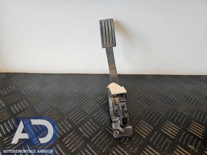 Begagnade Gaspedalsensor Ford Focus 3 Wagon 1.6 Ti-VCT 16V 105 Pris € 24,99 Marginaltabell erbjuds av Autodemontage Aandijk