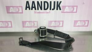 Used Front seatbelt, right Opel Zafira (M75) 1.8 16V Ecotec Price € 29,99 Margin scheme offered by Autodemontage Aandijk