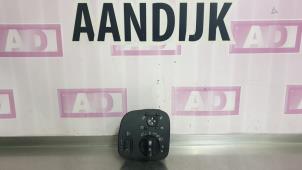 Used Light switch Mercedes C (W203) 2.2 C-220 CDI 16V Price € 34,99 Margin scheme offered by Autodemontage Aandijk