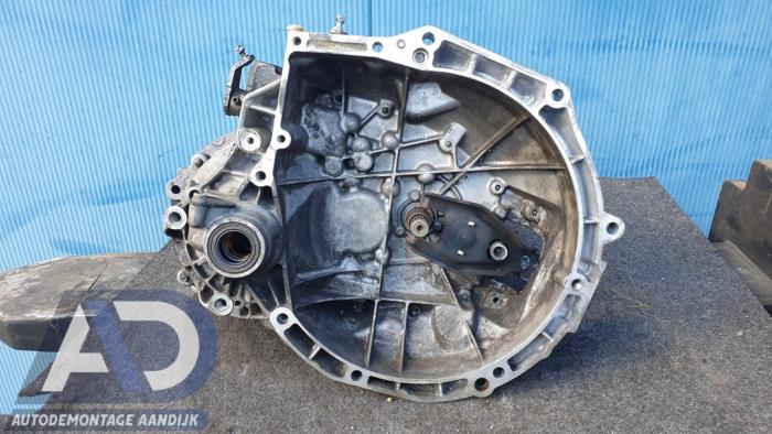 Gearbox from a Peugeot 207 CC (WB) 1.6 16V 2008