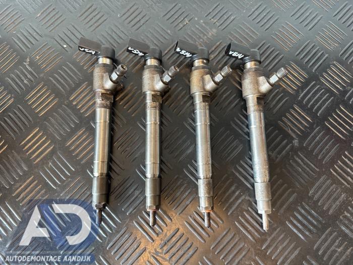 Usagé Injecteurs Ford Transit Custom 2.2 TDCi 16V Prix € 99,99 Règlement à la marge proposé par Autodemontage Aandijk