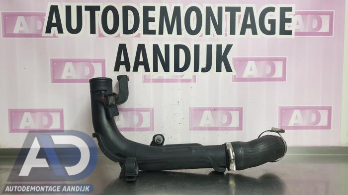 Gebrauchte Turboschlauch Audi Q3 (8UB/8UG) 2.0 TDI 16V 140 Preis € 39,99 Margenregelung angeboten von Autodemontage Aandijk