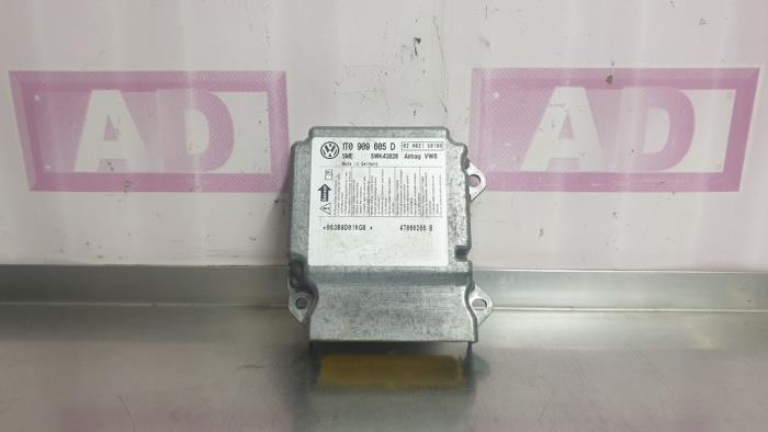 Airbag Module from a Volkswagen Touran (1T1/T2) 2.0 TDI DPF 2007