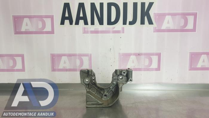 Usagé Support moteur Audi A8 (D4) 4.2 TDI V8 32V Quattro Prix € 39,99 Règlement à la marge proposé par Autodemontage Aandijk