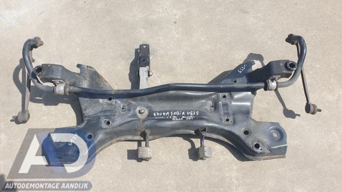 Used Subframe Skoda Fabia II Combi 1.6 TDI 16V 90 Price € 49,99 Margin scheme offered by Autodemontage Aandijk