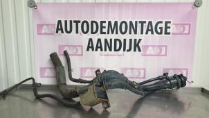 Usados Tubo de llenado del depósito de combustible Hyundai i40 CW (VFC) 1.7 CRDi 16V Precio € 49,99 Norma de margen ofrecido por Autodemontage Aandijk
