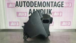 Gebrauchte Luftfiltergehäuse BMW 3 serie (E90) 320i 16V Preis € 39,99 Margenregelung angeboten von Autodemontage Aandijk