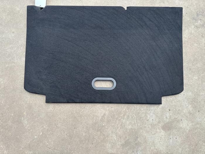 Plaque sol coffre d'un Ford B-Max (JK8) 1.4 16V 2014