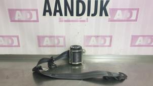 Used Rear seatbelt, right Opel Corsa E 1.2 16V Price € 19,99 Margin scheme offered by Autodemontage Aandijk