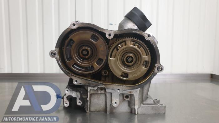 Begagnade Topplock Mercedes E (C207) E-350 CGI V6 24V Pris € 599,99 Marginaltabell erbjuds av Autodemontage Aandijk