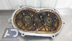 Couvercle de distribution d'un Mercedes-Benz E (C207) E-350 CGI V6 24V 2011