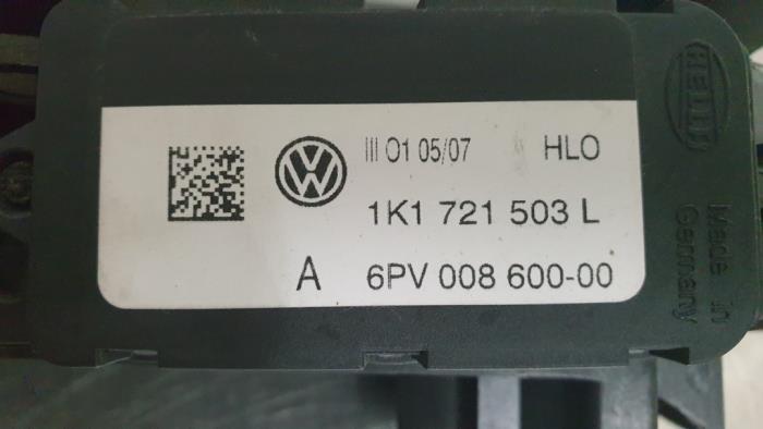 Gaspedalposition Sensor van een Volkswagen Golf V (1K1) 1.9 TDI 2008