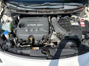 Usados Caja de cambios Hyundai i30 (GDHB5) 1.6 CRDi Blue Drive 16V VGT Precio € 649,99 Norma de margen ofrecido por Autodemontage Aandijk