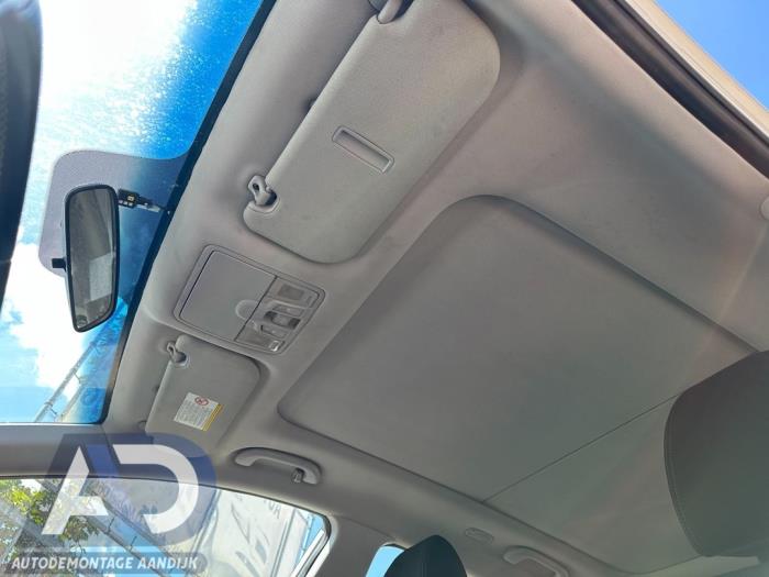 Używane Podsufitka Hyundai i30 (GDHB5) 1.6 CRDi Blue Drive 16V VGT Cena € 149,99 Procedura marży oferowane przez Autodemontage Aandijk