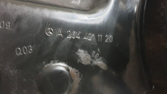 Knuckle, front left from a Mercedes-Benz GLK (204.7/9) 3.5 350 V6 24V 4-Matic 2010