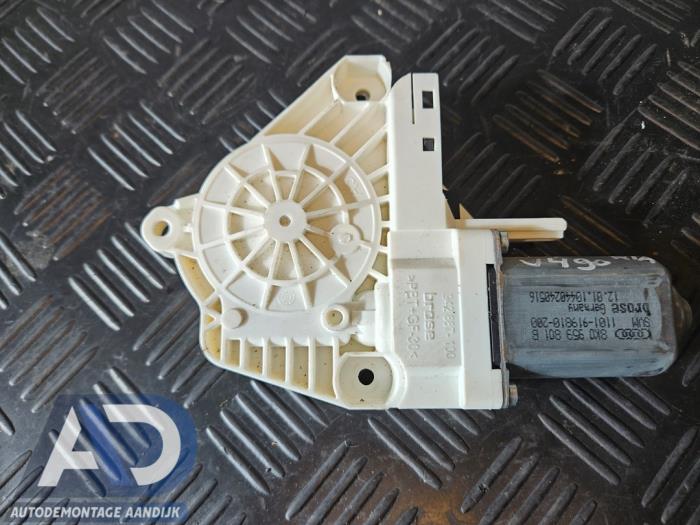 Usados Motor de ventanilla de puerta Audi A8 (D4) 4.2 TDI V8 32V Quattro Precio € 9,99 Norma de margen ofrecido por Autodemontage Aandijk