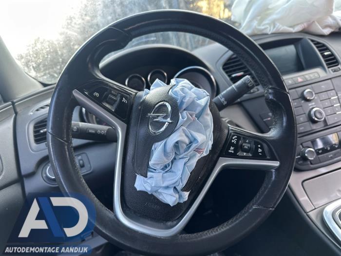 Używane Kierownica Opel Insignia Sports Tourer 1.6 Turbo 16V Ecotec Cena € 49,99 Procedura marży oferowane przez Autodemontage Aandijk