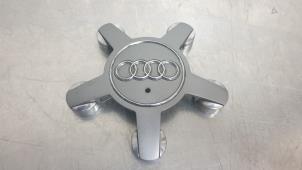 Usados Embellecedor de buje Audi A6 (C6) 2.0 T FSI 16V Precio € 14,99 Norma de margen ofrecido por Autodemontage Aandijk