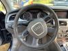 Audi A4 Avant (B8) 2.0 TDI 16V Steering wheel