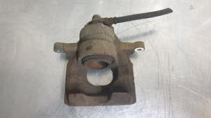 Used Front brake calliper, right Toyota Aygo (B10) 1.0 12V VVT-i Price € 19,99 Margin scheme offered by Autodemontage Aandijk