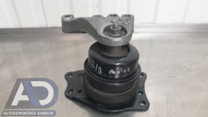 Used Engine mount Audi A1 (8X1/8XK) 1.6 TDI 16V Price € 24,99 Margin scheme offered by Autodemontage Aandijk