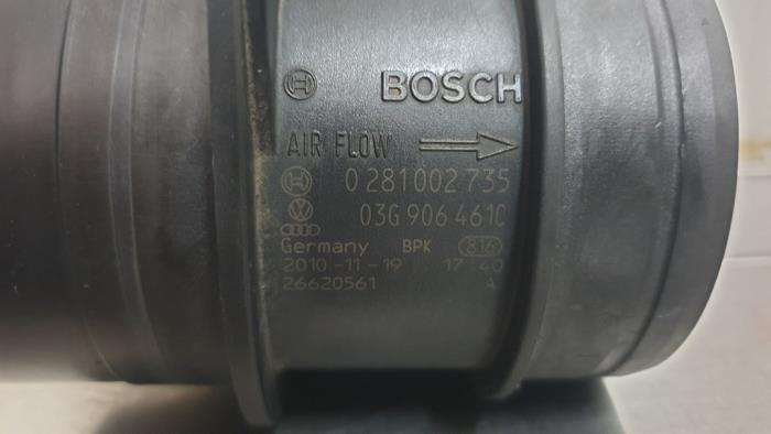 Medidor de masa de aire de un Audi A4 Avant (B8) 2.0 TDI 16V 2011