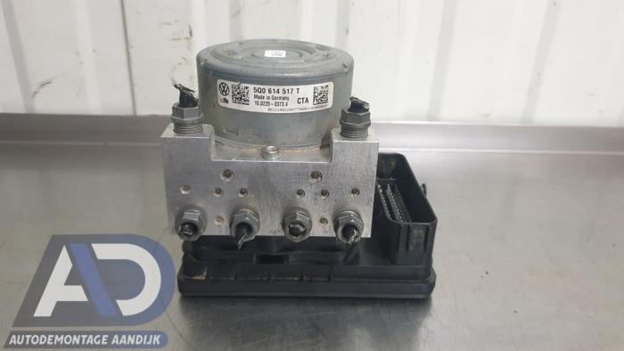 Begagnade ABS-pump Volkswagen Golf VII Variant (AUVV) 1.4 TSI 16V Pris € 99,99 Marginaltabell erbjuds av Autodemontage Aandijk