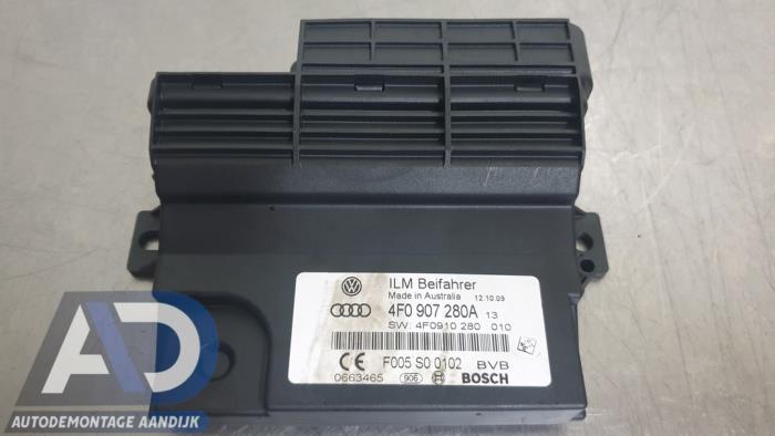 Used On-board computer Audi A6 (C6) 2.0 T FSI 16V Price € 34,99 Margin scheme offered by Autodemontage Aandijk